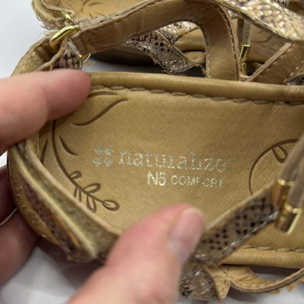 Naturalizer WHIMSY Ghillie Sandals Flat Snakeskin Beige Gold Size 9 - Picture 8 of 12